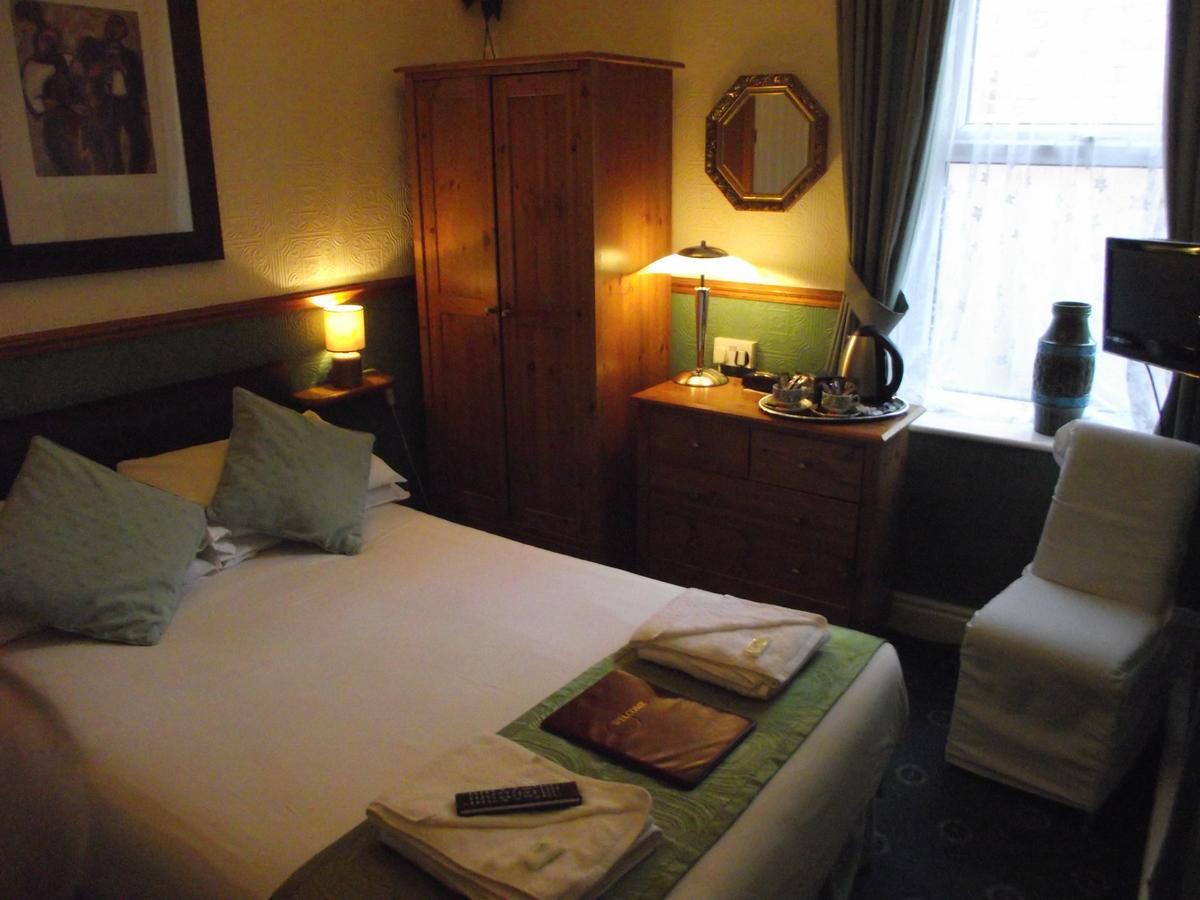 The Molly House Bed & Breakfast Blackpool Exterior photo